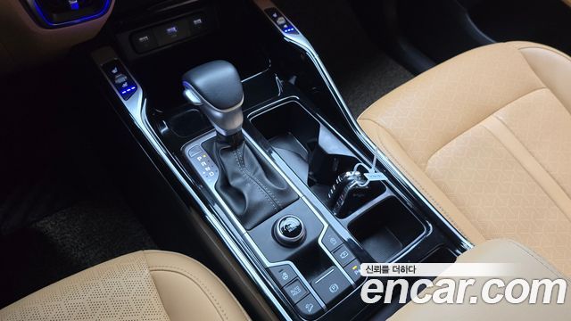Kia Sorento (IV) Gasoline 2.5T 2WD Prestige 2023 — фото 9
