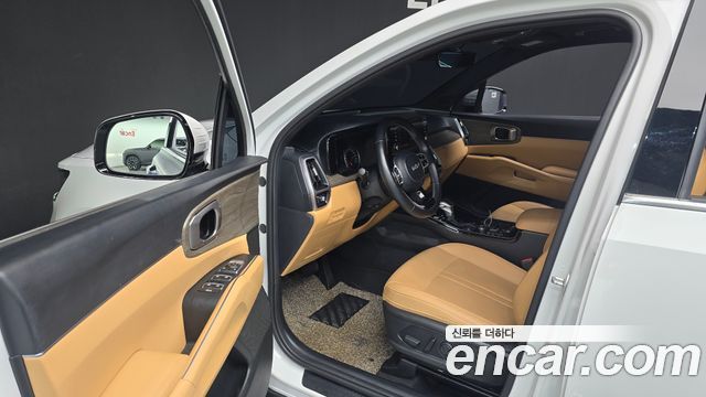 Kia Sorento (IV) Gasoline 2.5T 2WD Prestige 2023 — фото 10