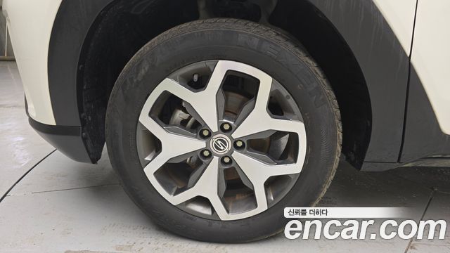 KG Mobility (SsangYong) Torres Gasoline 1.5 2WD T5 2023 — фото 5
