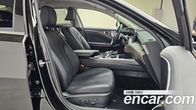 Kia K8 2.5 Gasoline 2WD Noblesse 2023 — фото 11