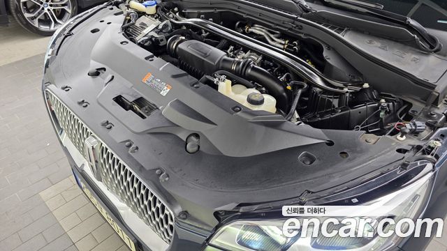 Lincoln Aviator (II) 3.0 Reserve  AWD 2023 — фото 6