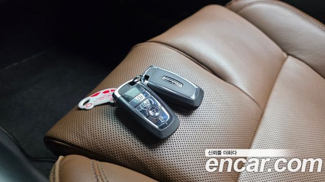Lincoln Aviator (II) 3.0 Reserve  AWD 2023 — фото 31