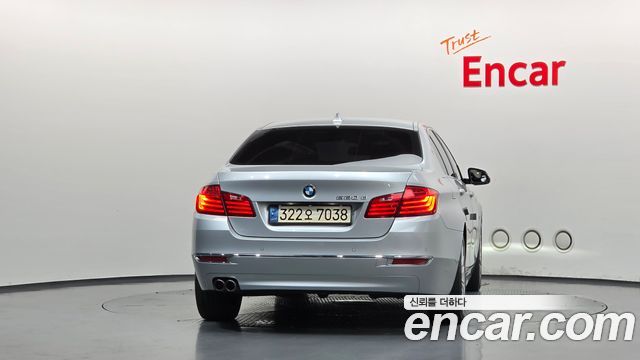 BMW 5 Series (F10) 520d Luxury 2014 — фото 4