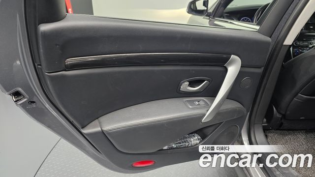 Renault Korea SM7 Nova LPLI 2.0 LPe Disabled 2019 — фото 25