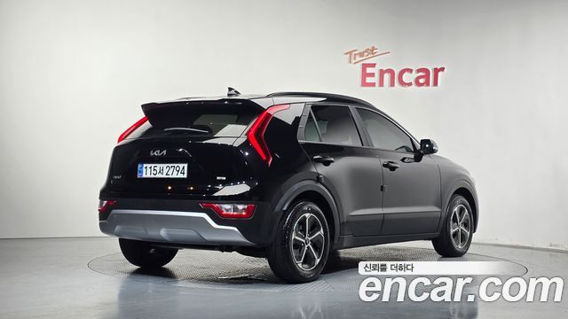 Kia Niro Prestige 2025 — фото 2