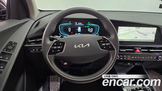 Kia Niro Prestige 2025 — фото 13