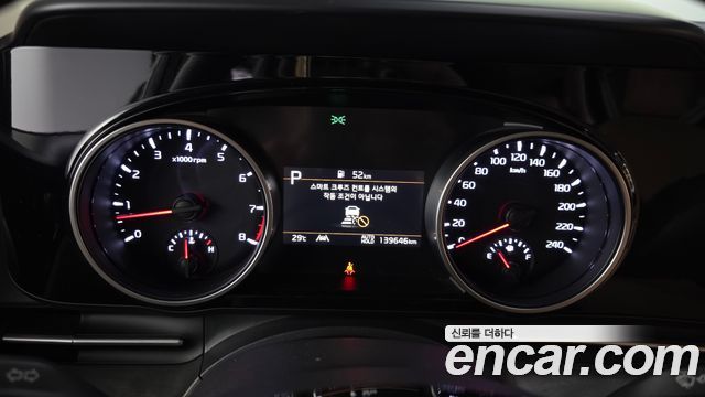 Kia Carnival (IV) Gasoline 9-Seater Prestige 2023 — фото 8