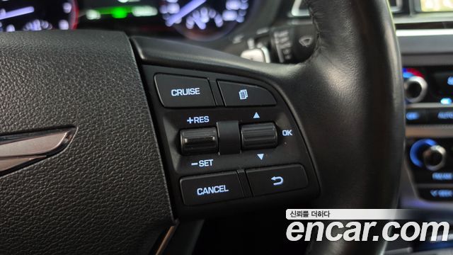 Genesis G80 3.3 GDI AWD Luxury 2018 — фото 17