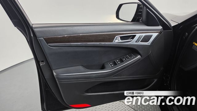 Genesis G80 3.3 GDI AWD Luxury 2018 — фото 24