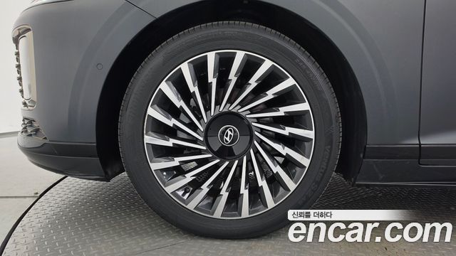 Hyundai Grandeur Hybrid (GN7) Calligraphy 2023 — фото 5