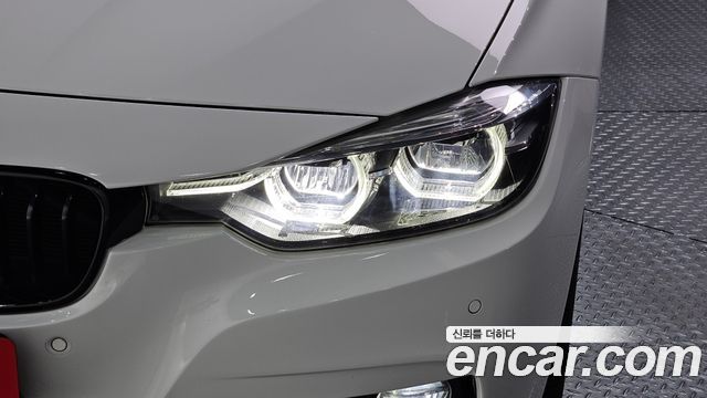 BMW 3 Series (F30) 330i M Sport Shadow 2018 — фото 22