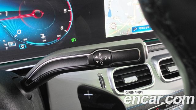 Mercedes-Benz GLE-Class (W167) GLE300d 4MATIC 2020 — фото 10