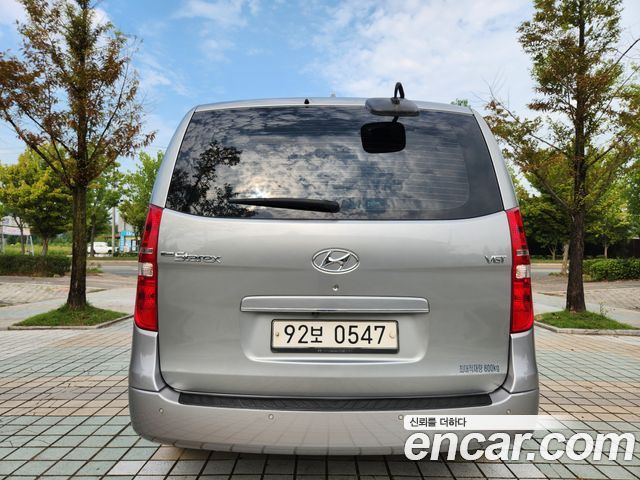 Hyundai Grand Starex Van 3-Seater Smart 2020 — фото 4