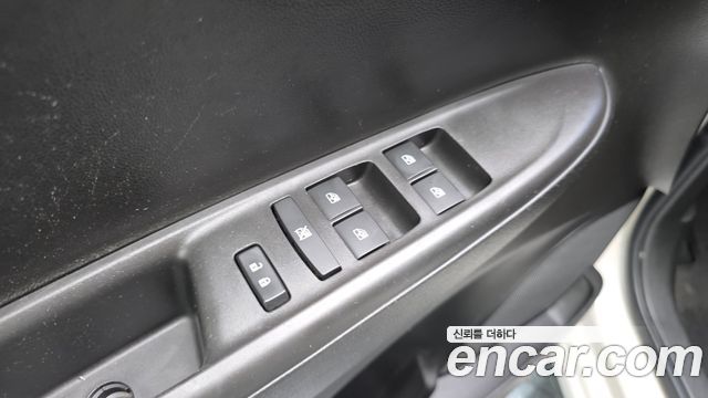Chevrolet Spark LS 2019 — фото 29