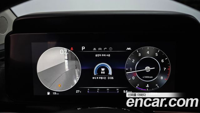 Kia Carnival (IV) Gasoline 9-Seater Signature 2023 — фото 8