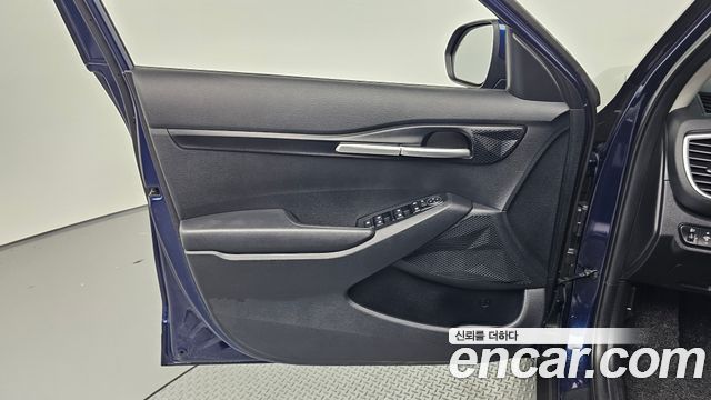 Kia Seltos Gasoline 1.6 Turbo 2WD Prestige 2022 — фото 24