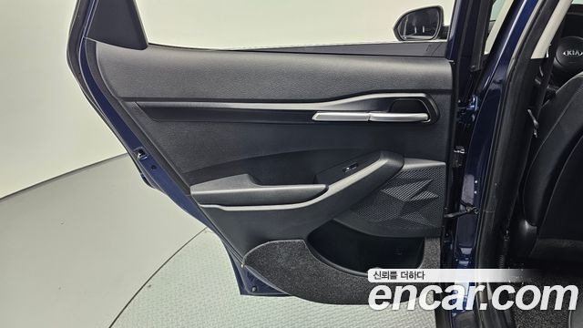 Kia Seltos Gasoline 1.6 Turbo 2WD Prestige 2022 — фото 25