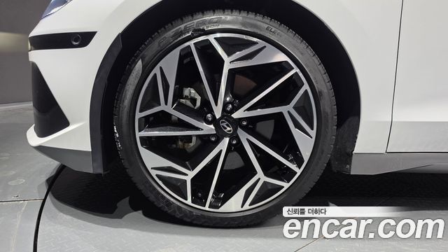 Hyundai Ioniq 6 Long Range Prestige 2023 — фото 5