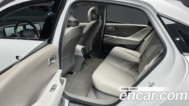 Hyundai Ioniq 6 Long Range Prestige 2023 — фото 12