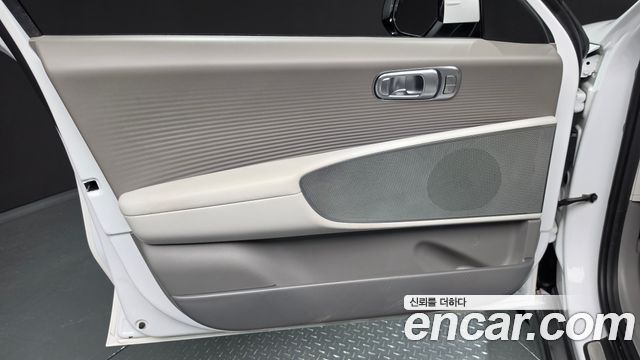 Hyundai Ioniq 6 Long Range Prestige 2023 — фото 24
