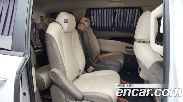 Kia Carnival (IV) Diesel 9-Seater Prestige 2023 — фото 15