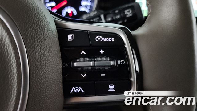 Kia Carnival (IV) Diesel 9-Seater Prestige 2023 — фото 21
