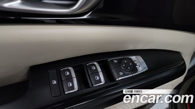 Kia Carnival (IV) Diesel 9-Seater Prestige 2023 — фото 35