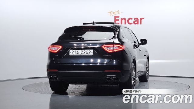 Maserati Levante 3.0 Diesel AWD 2018 — фото 4
