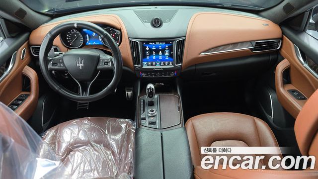 Maserati Levante 3.0 Diesel AWD 2018 — фото 7