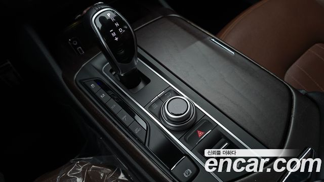 Maserati Levante 3.0 Diesel AWD 2018 — фото 9
