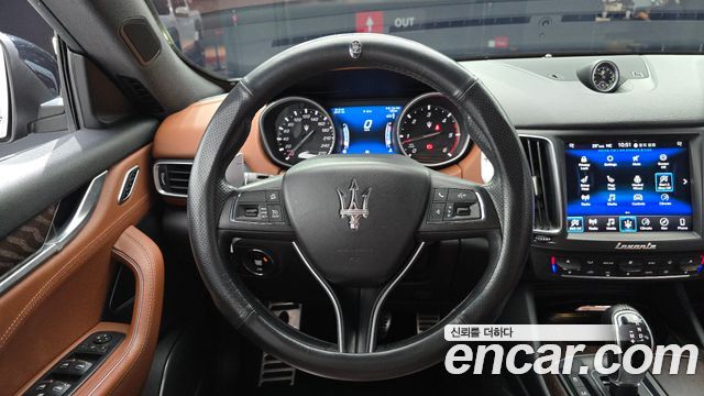 Maserati Levante 3.0 Diesel AWD 2018 — фото 13
