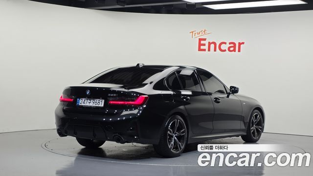 BMW 3 Series (G20) 320i M Sport 2023 — фото 2