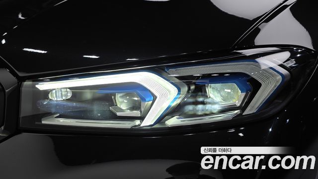 BMW 3 Series (G20) 320i M Sport 2023 — фото 22