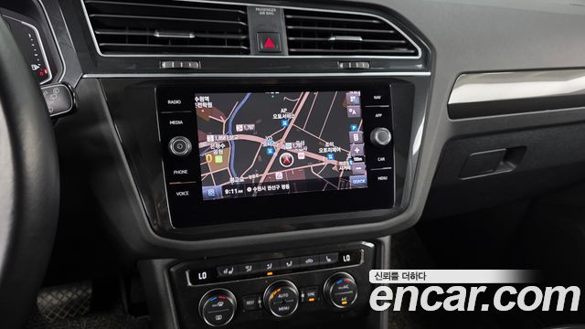 Volkswagen Tiguan (II) 2.0 TDI 4Motion Prestige 2020 — фото 13