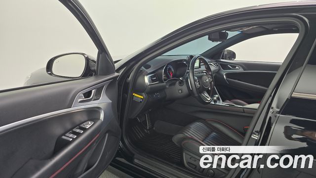 Genesis G70 2.0T Sport Package 2018 — фото 10