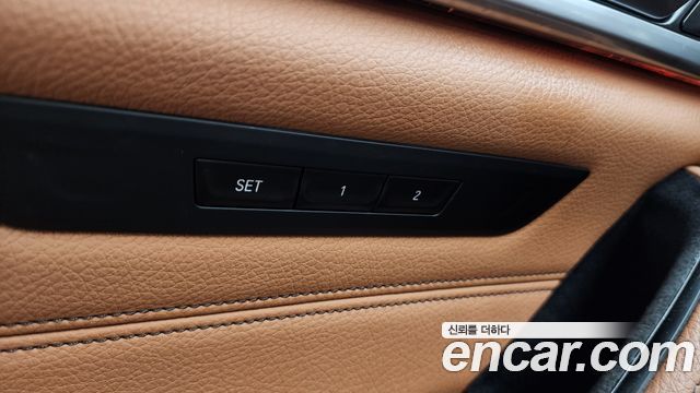 BMW 5 Series (G30) 520d xDrive M Sport Package 2018 — фото 35