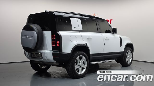Land Rover Defender (L663) 110 D240 SE 2020 — фото 2
