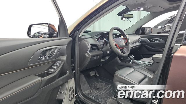 Chevrolet Traverse 3.6 AWD Redline 2020 — фото 10