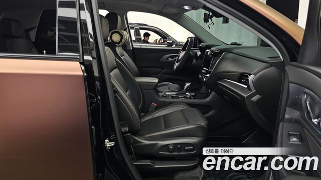 Chevrolet Traverse 3.6 AWD Redline 2020 — фото 11