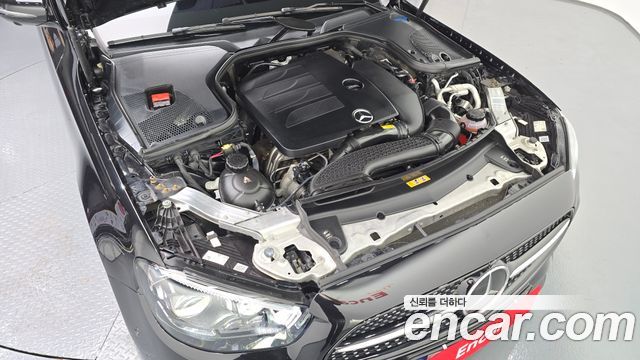 Mercedes-Benz E-Class (W213) E350 4MATIC AMG Line 2023 — фото 6