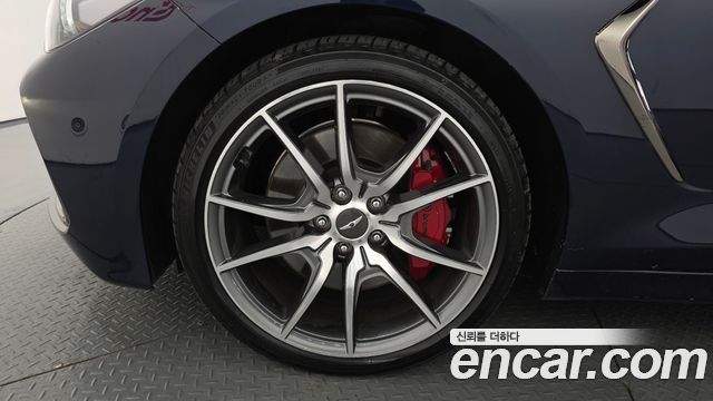 Genesis G70 2.0T Sport Package 2018 — фото 5