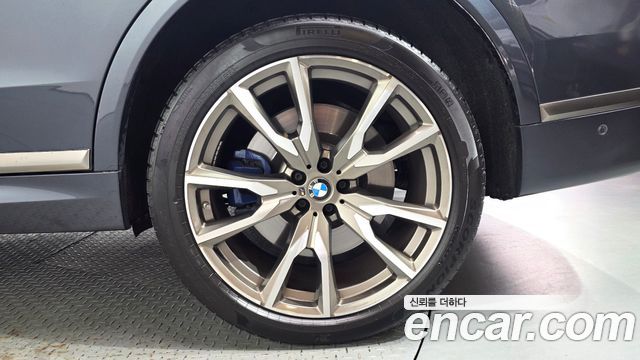 BMW X7 (G07) M50i 6STR 2022 — фото 21