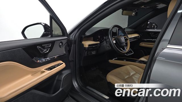 Lincoln Corsair 2.0 Reserve AWD 2021 — фото 10