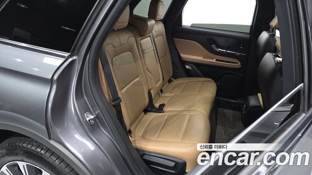 Lincoln Corsair 2.0 Reserve AWD 2021 — фото 16