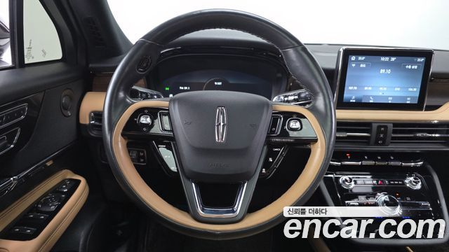 Lincoln Corsair 2.0 Reserve AWD 2021 — фото 18