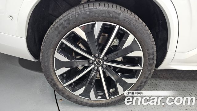Volvo XC90 (II) T8 Ultra Dark Hybrid 2026 — фото 5