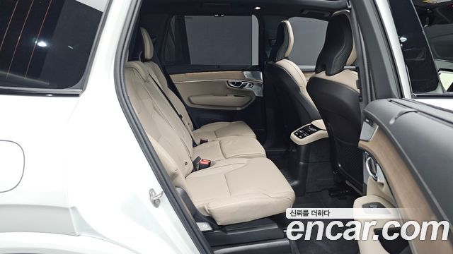 Volvo XC90 (II) T8 Ultra Dark Hybrid 2026 — фото 11