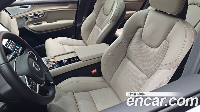 Volvo XC90 (II) T8 Ultra Dark Hybrid 2026 — фото 31