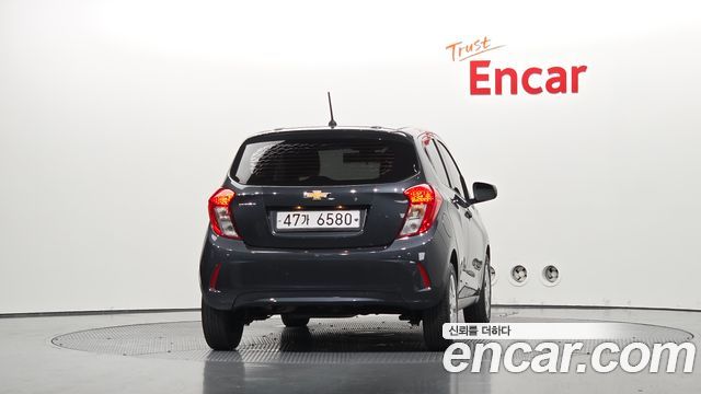 Chevrolet Spark LS Basic 2019 — фото 4