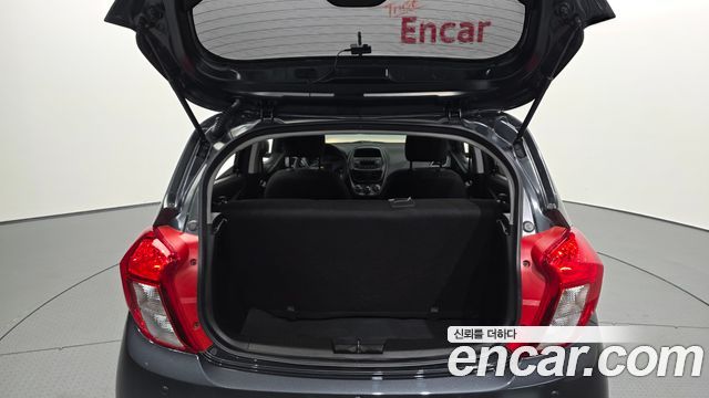 Chevrolet Spark LS Basic 2019 — фото 19